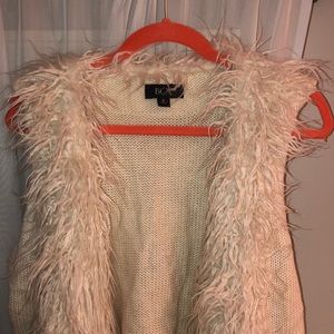 Fuzzy vest cardigan in tan